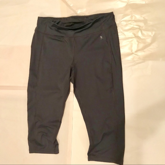 Danskin Now Pants - Danskin Now More-Dri Workout Cropped Leggings